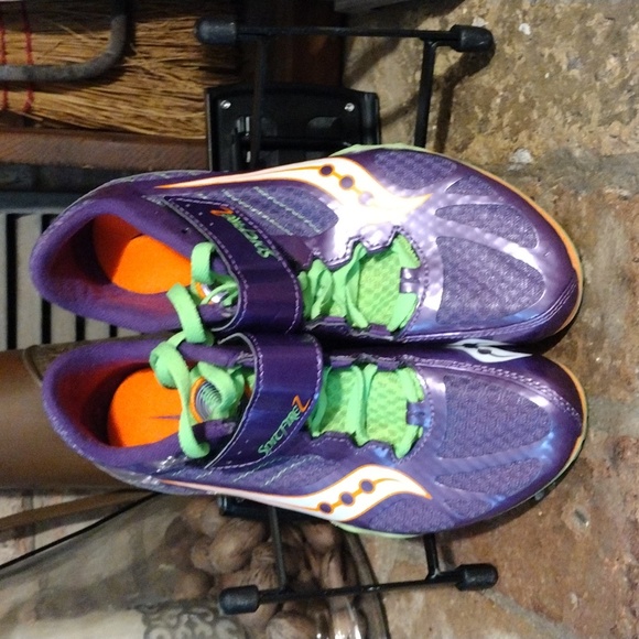 NWOT Saucony Spitfire 2 Women's Sz 7 Track Field Spike's Cleats Running  Shoes - Picture 3 of 9